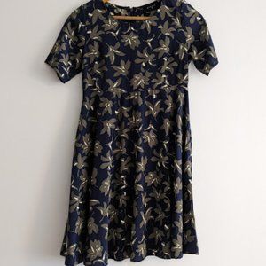 Everly Navy Blue and Olive Green Floral Dress Size S